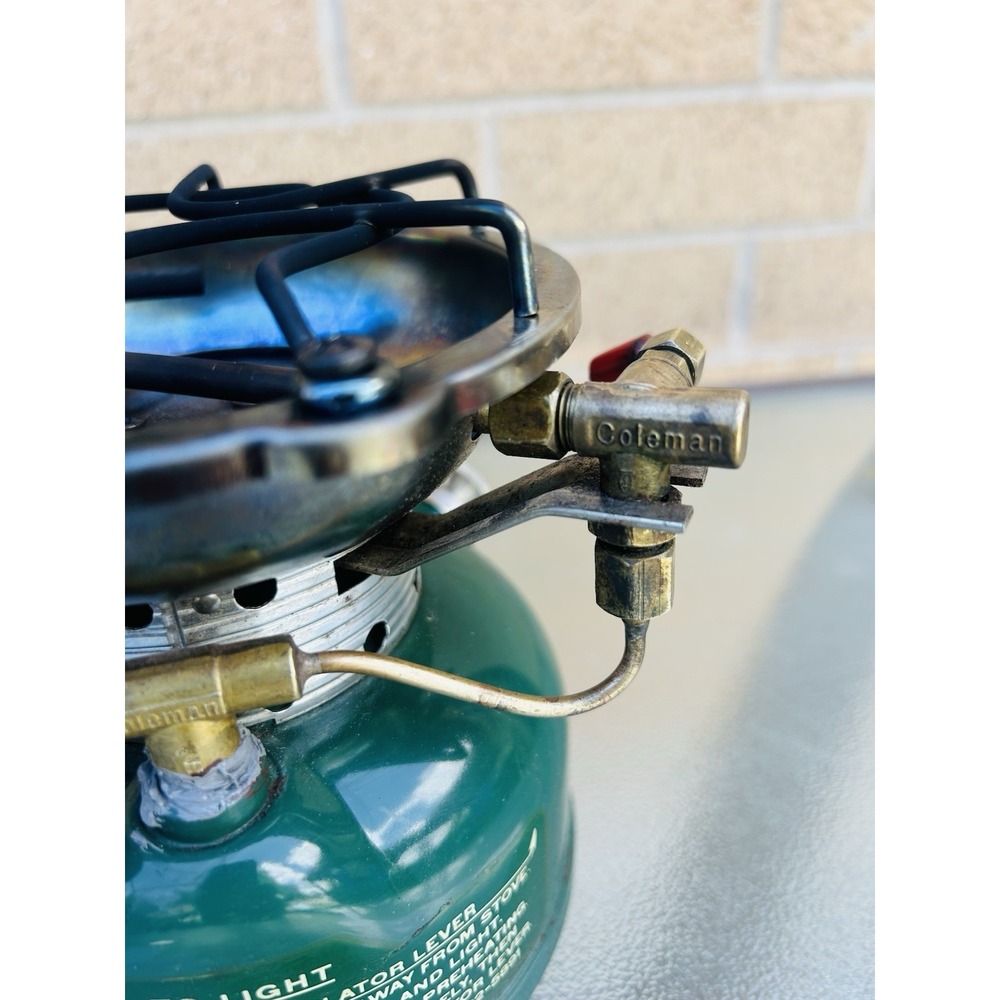 Coleman 502 Sportster 1-66 Stove Sunshine of the Night Green Gas Camping Stove - Picture 9 of 14
